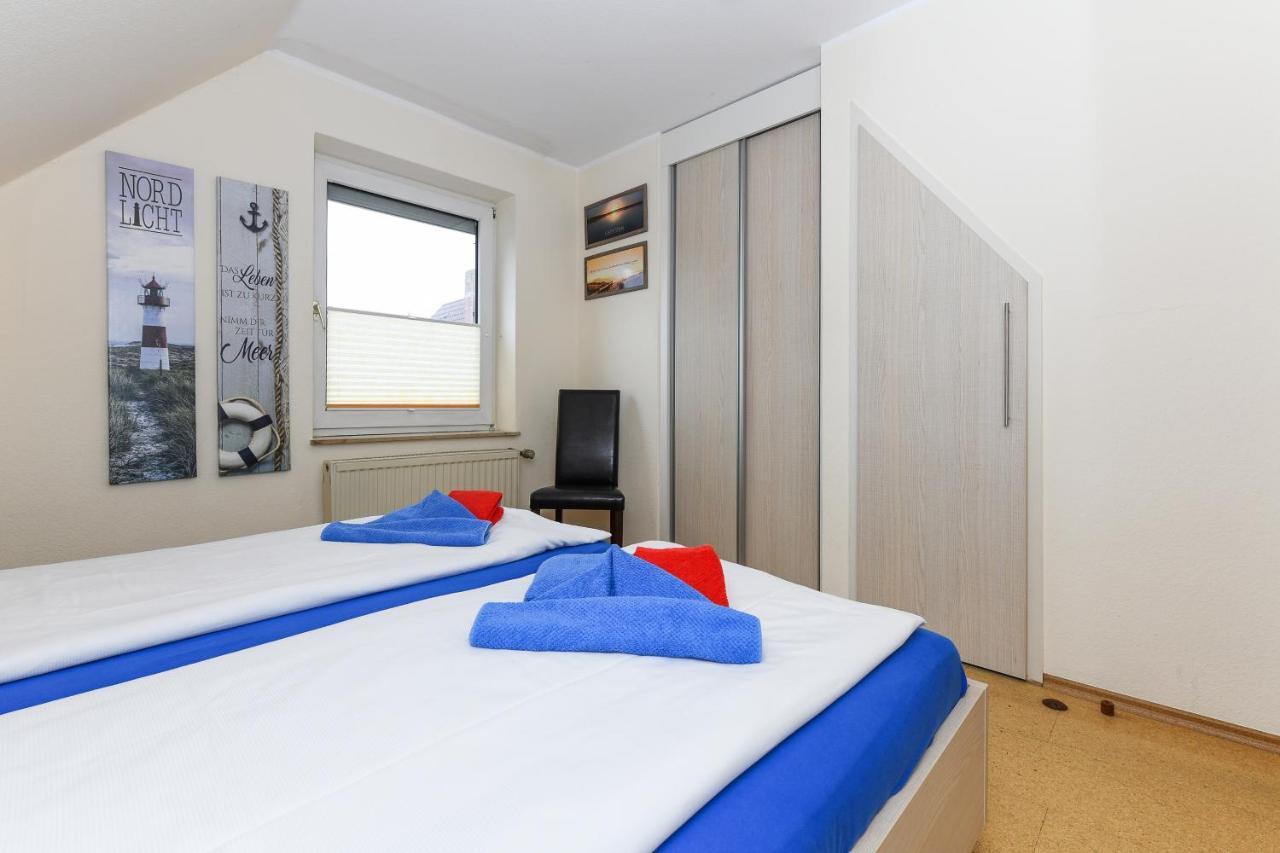 Ferienwohnung Juist Inselhaus Am Deich ノイハルリンガージール エクステリア 写真