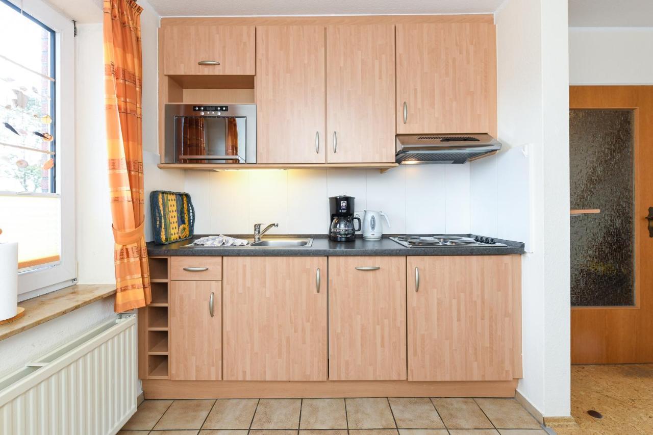 Ferienwohnung Juist Inselhaus Am Deich ノイハルリンガージール エクステリア 写真